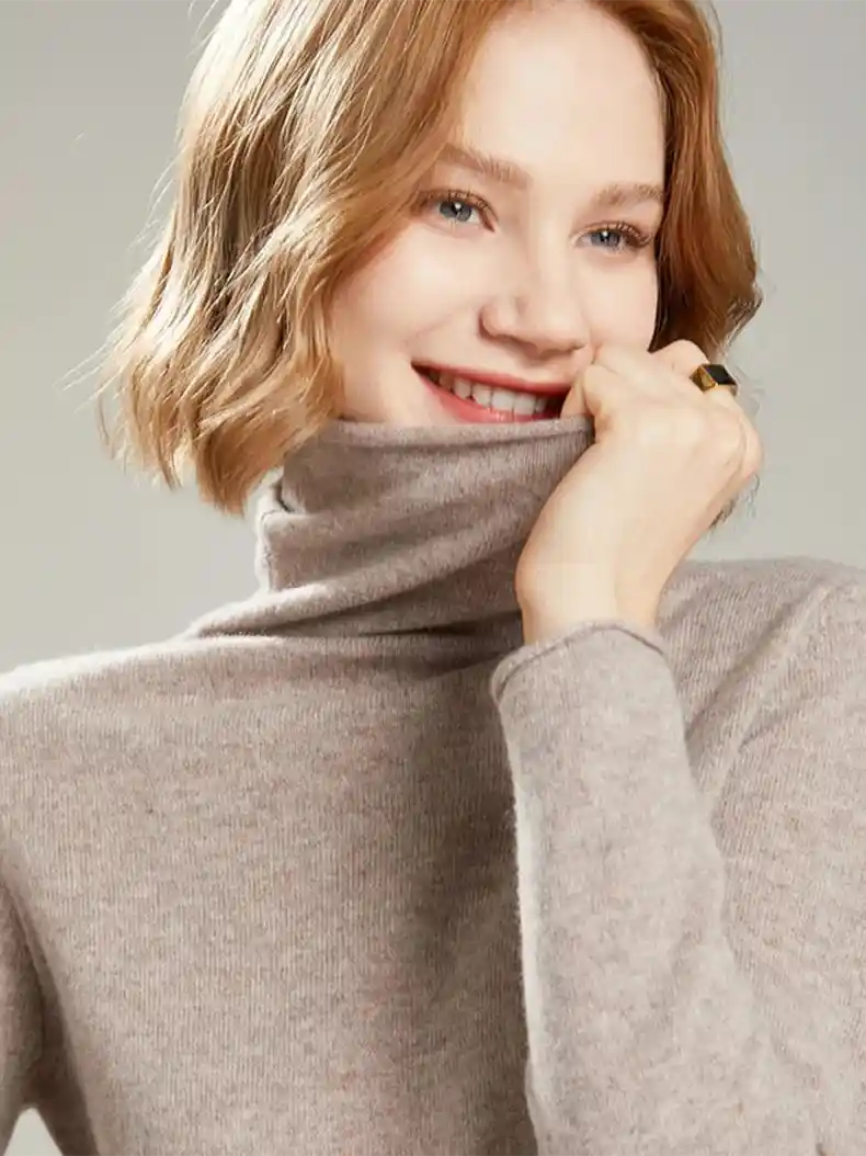 Solid Color Turtleneck Wool Pullover Sweater