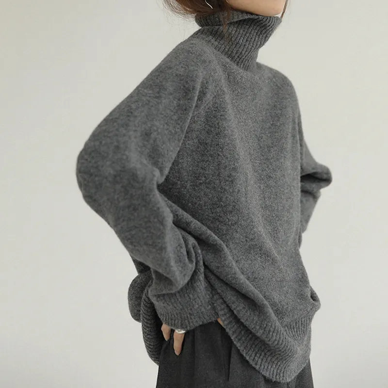 100% Wool Loose Turtleneck Sweater