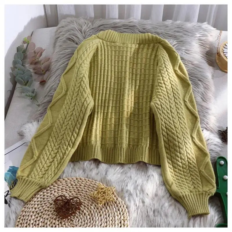Lantern Sleeve Geometric Knitted Short Cardigan