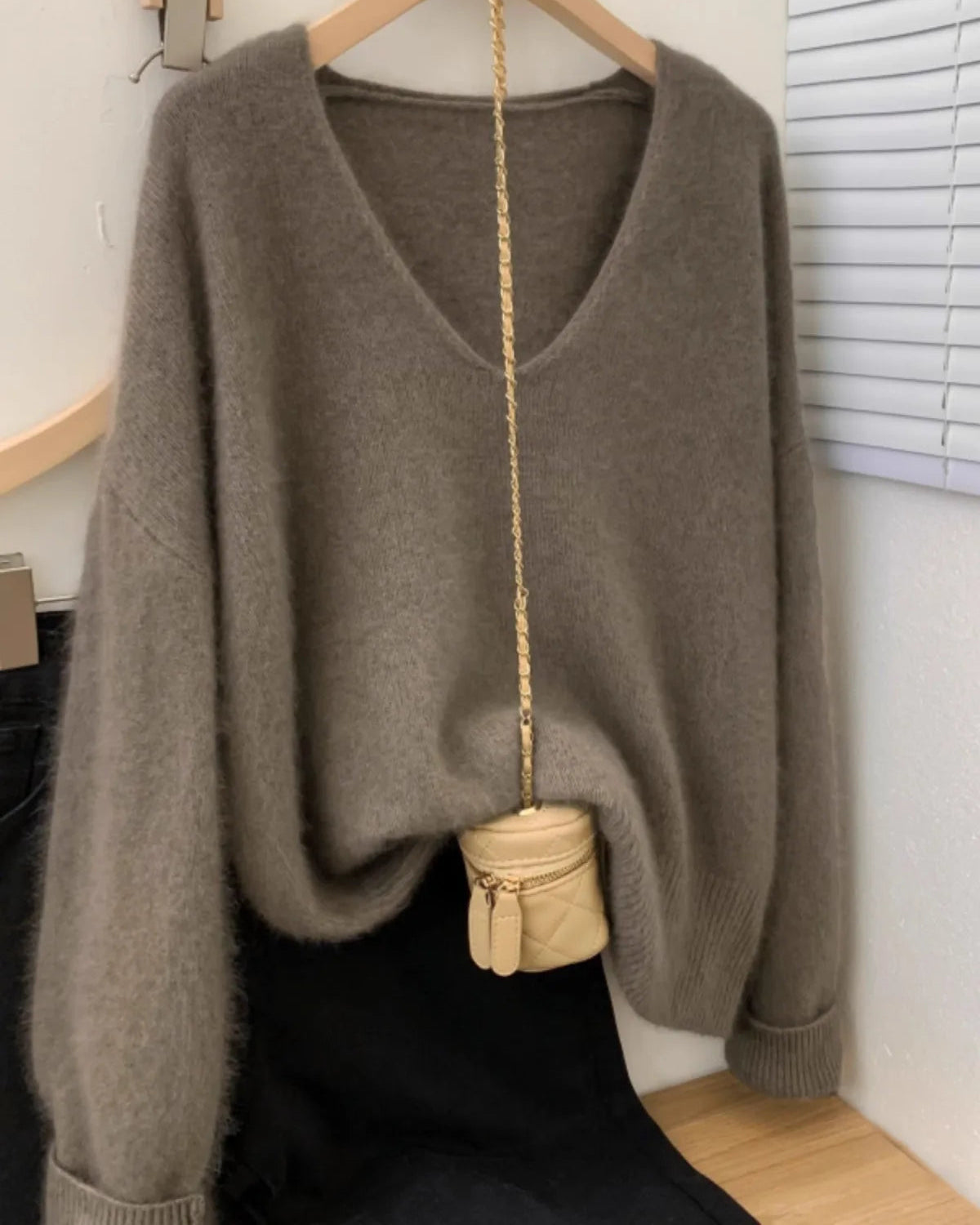 Batik Cashmere V-Neck Loose Sweater