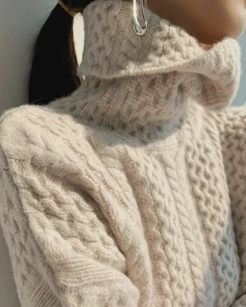 Cable Knit Turtleneck Cashmere Sweater