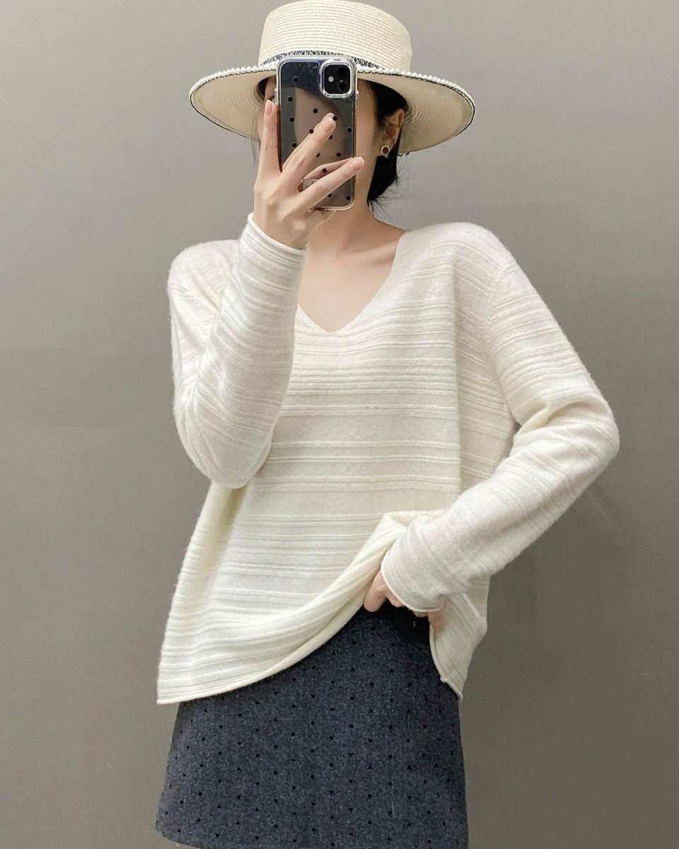 Cashmere V-Neck Loose-Fitting Versatile Sweater