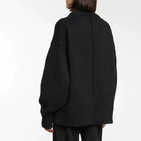 Round Neck Loose Cashmere Sweater
