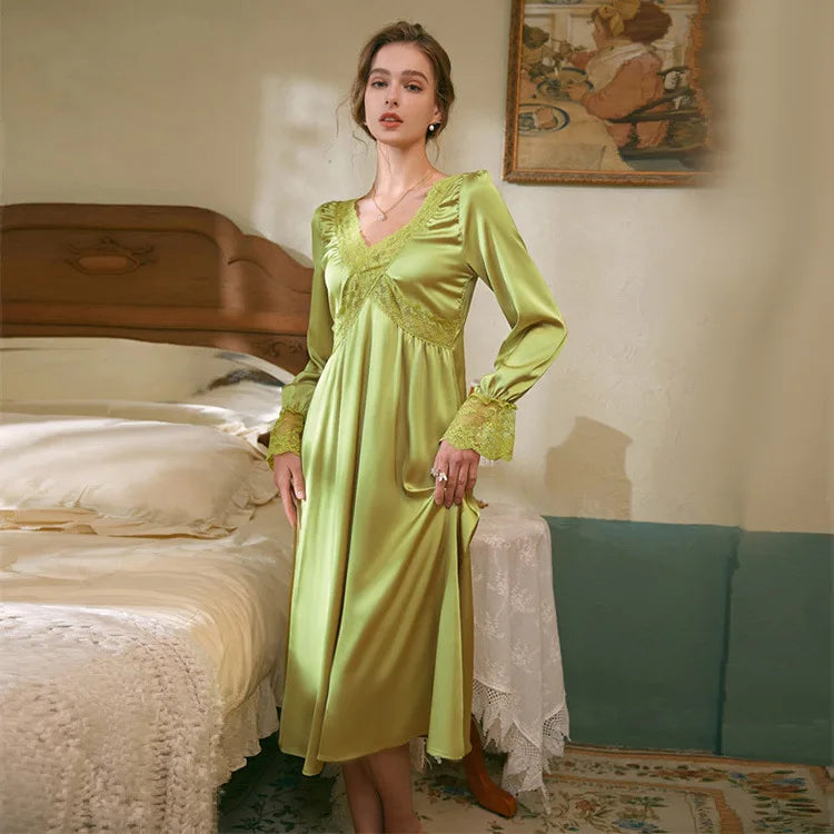 Green / M