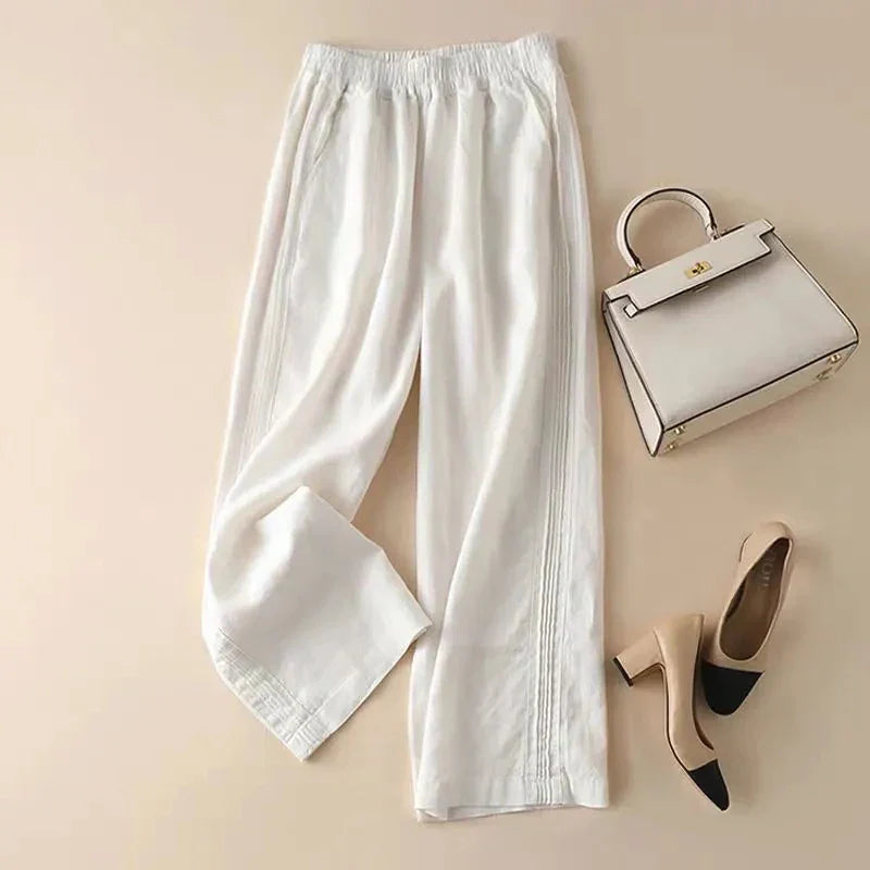 White / M